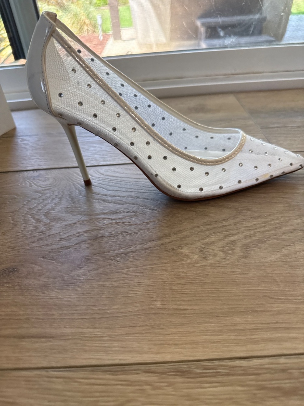 Pumps - Picture 2 of 5